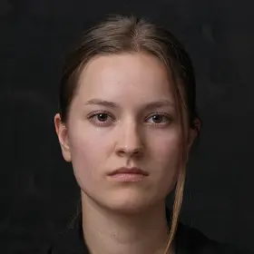Fanny Friedl - Graduating Class 2025 IAF Schauspielschule